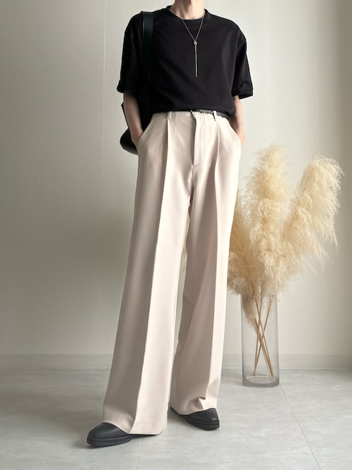 Chikashitsu +】simple slacks（スラックス）｜Chikashitsu +