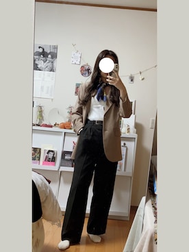 「SONA（ソナ）のアイテム（スラックス）」を使った、m_rougeさん（レディース・166cm）の春コーディネート