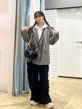 「デート/ロマンティック」｜「アイテム（スウェットパンツ）」を使った、さちぃさん（レディース・153cm）の秋コーディネート