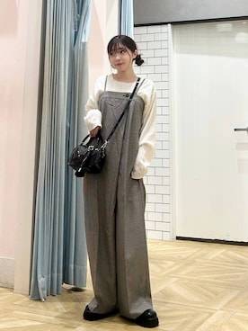 「アイテム（オールインワン・サロペット）」を使った、さちぃさん（レディース・153cm）の秋コーディネート