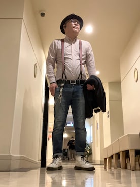 「アイテム（サスペンダー）」を使った、ひとはこさん（メンズ・176cm）の冬コーディネート