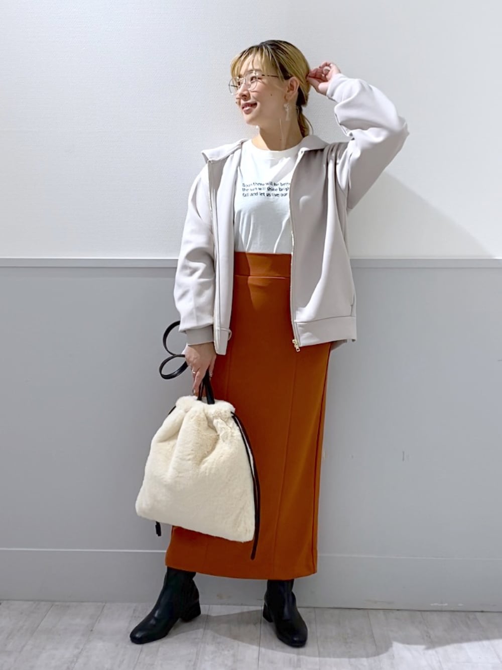 ライトクッションZIPパーカー/281758を使ったショップスタッフの人気