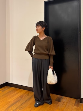 「URBAN RESEARCH（アーバンリサーチ）のアイテム（ニット/セーター）」を使った、miyukiさん（レディース・158cm）の秋コーディネート