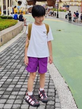 「アイテム（カーゴパンツ）」を使った、MORRISKIDさん（キッズ・140cm）の夏コーディネート