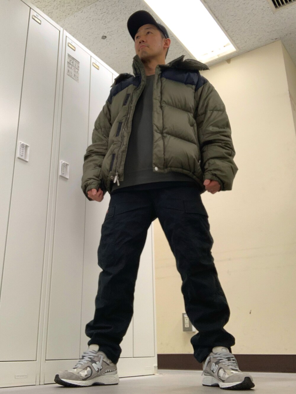realmad HECTICのスウェットを使った人気ファッションコーディネート