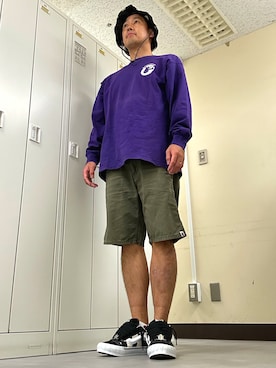 「A BATHING APE（アベイシングエイプ）のアイテム」を使った、植草ムノイズ達郎さん（メンズ・174cm）の秋コーディネート