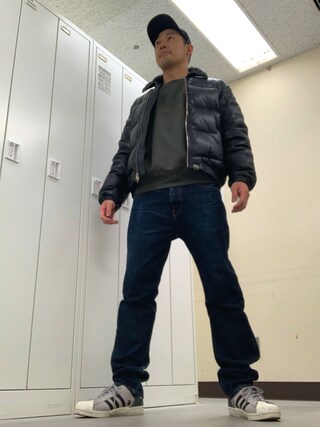 realmad HECTICのスウェットを使った人気ファッションコーディネート