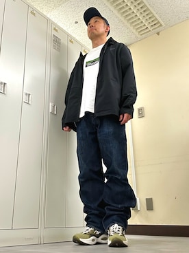 「Reebok(リーボック)のアイテム」を使った、植草ムノイズ達郎さん(メンズ・174cm)の春コーディネート