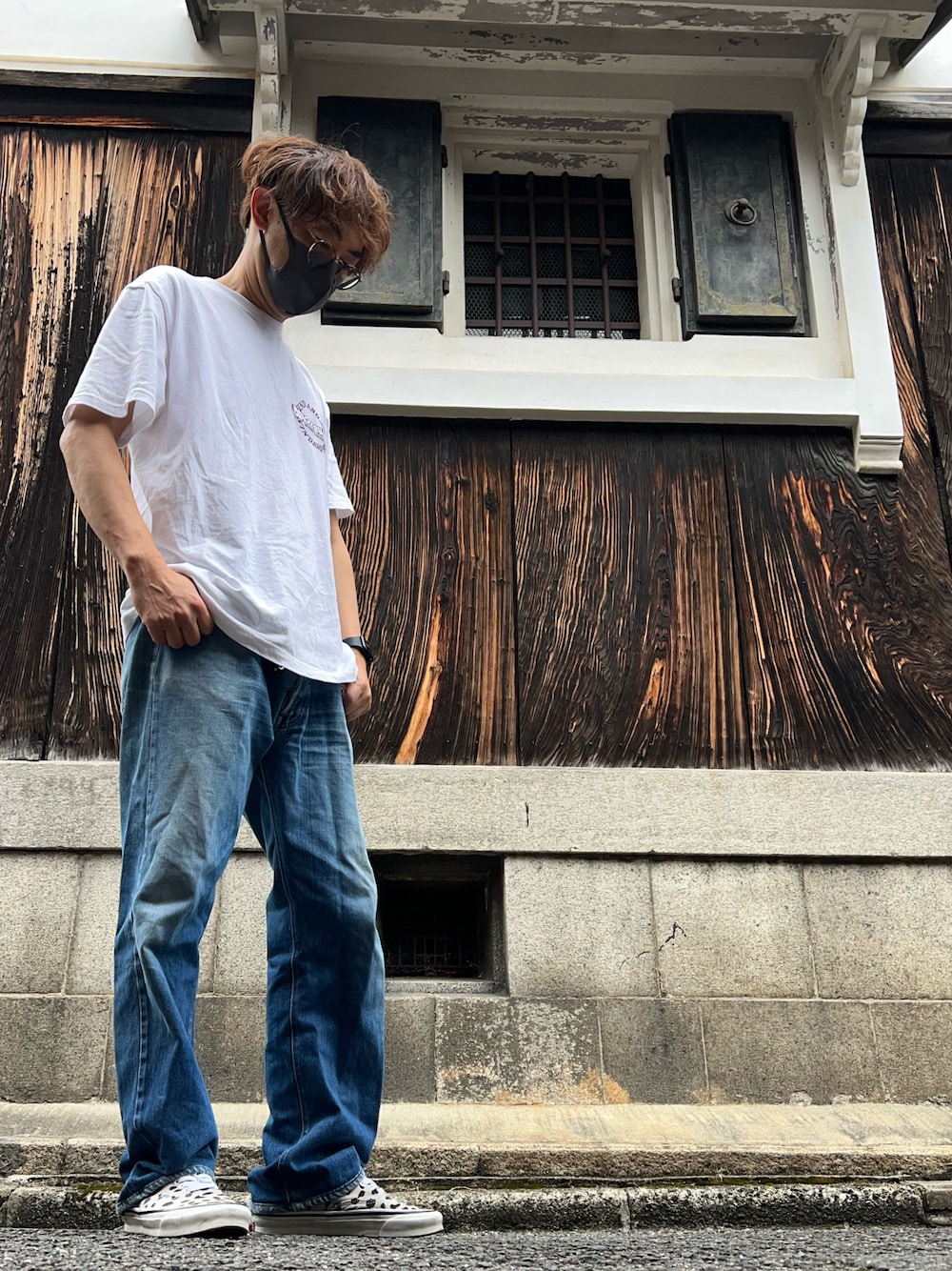 「シンプルコーデ、夏コーデ、ロゴT、古着MIX、Levi's、ウィンダンシー、ドラゴンボール、vintage、66前期、夏だ！Tシャツ着よう！、デニム、このスタイルがお気に入り」｜「Levi'sの古着Levi′s501 66モデル前期（デニムパンツ、ブルー系）」を使った、し〜も☆さん（メンズ・172cm）の夏コーディネートの1枚目の写真