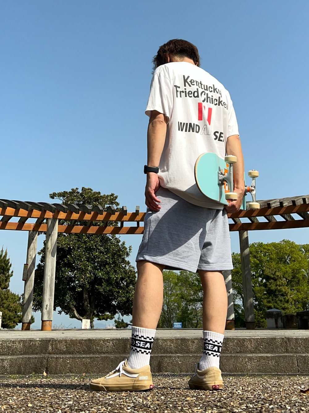 WIND AND SEA ウィンダンシー Ｍサイズ茶系スウェットパンツ WIND AND SEA(ウィンダンシー) Bouclet Eazy Shortハーフパンツ