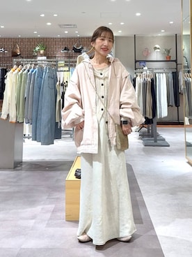 「Me%（ミィパーセント）のメタルメッシュポーチショルダー　103417（ショルダーバッグ、ゴールド系）」を使った、たっきー❁⃘さん（レディース・149cm）の春コーディネート