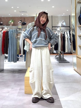 「LOWRYS FARM（ローリーズファーム）のウラケサイドタックパンツ 1044109（スウェットパンツ、ホワイト系）」を使った、たっきー❁⃘さん（レディース・149cm）の秋コーディネート