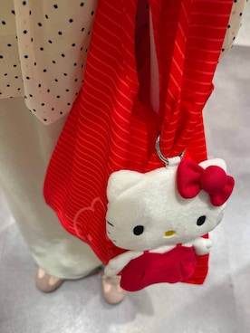 「LOWRYS FARM（ローリーズファーム）の【サンリオキャラクターズ】ポーチ付きエコBAG 647248/GOODS（エコバッグ/サブバッグ、その他）」を使った、たっきー❁⃘さん（レディース・149cm）の春コーディネート