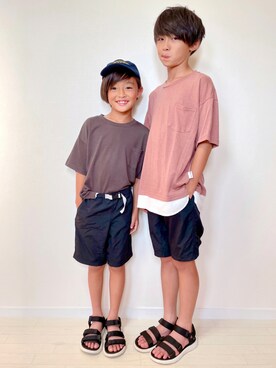 「アイテム（サンダル）」を使った、RiY☺︎さん（キッズ・141cm）の夏コーディネート