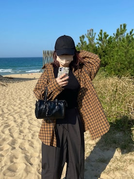 「アイテム（PC・スマホグッズ/家電）」を使った、莉子 Rikoさん（レディース・158cm・20代）の秋コーディネート