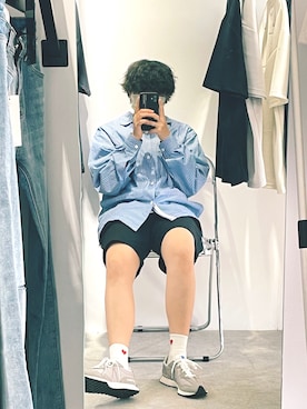 「通勤穿搭」｜「アイテム（カーゴパンツ）」を使った、陳亭さん（メンズ・160cm）の春コーディネート