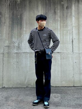 Burberry バーバリー のショルダーバッグ ブラック系 を使ったメンズ人気ファッションコーディネート Wear