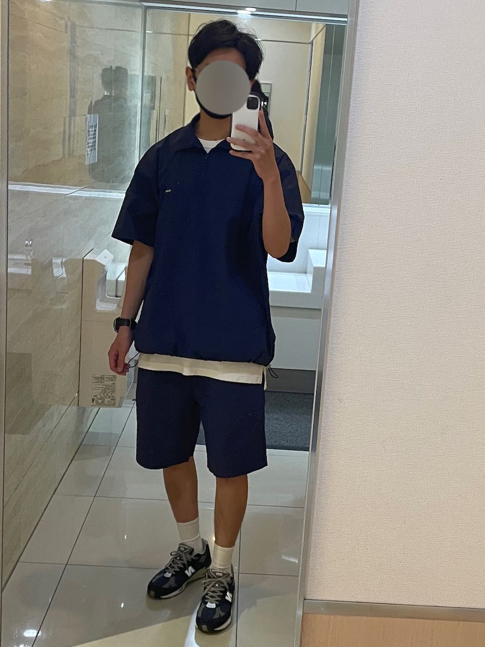 「new balance 991、New Balance、夏、カジュアル、シティーボーイ、ネイビー、bellken、セットアップ、ゆるコーデ、セットアップスタイル」｜「NEW BALANCEのNew Balance M991NV / ニューバランス（スニーカー、ブルー系）」を使った、FLさん（メンズ・178cm）の夏コーディネートの1枚目の写真