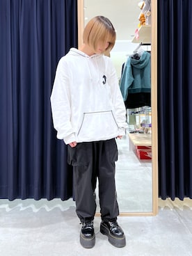 小山 純黎さんのコーディネート