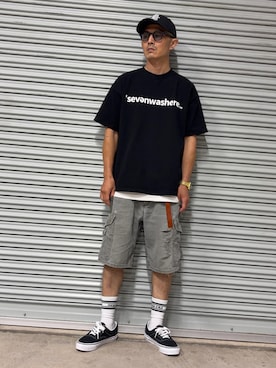 「VANS（バンズ）のアイテム（スニーカー、ブラック系）」を使った、いささん（メンズ・170cm）の秋コーディネート