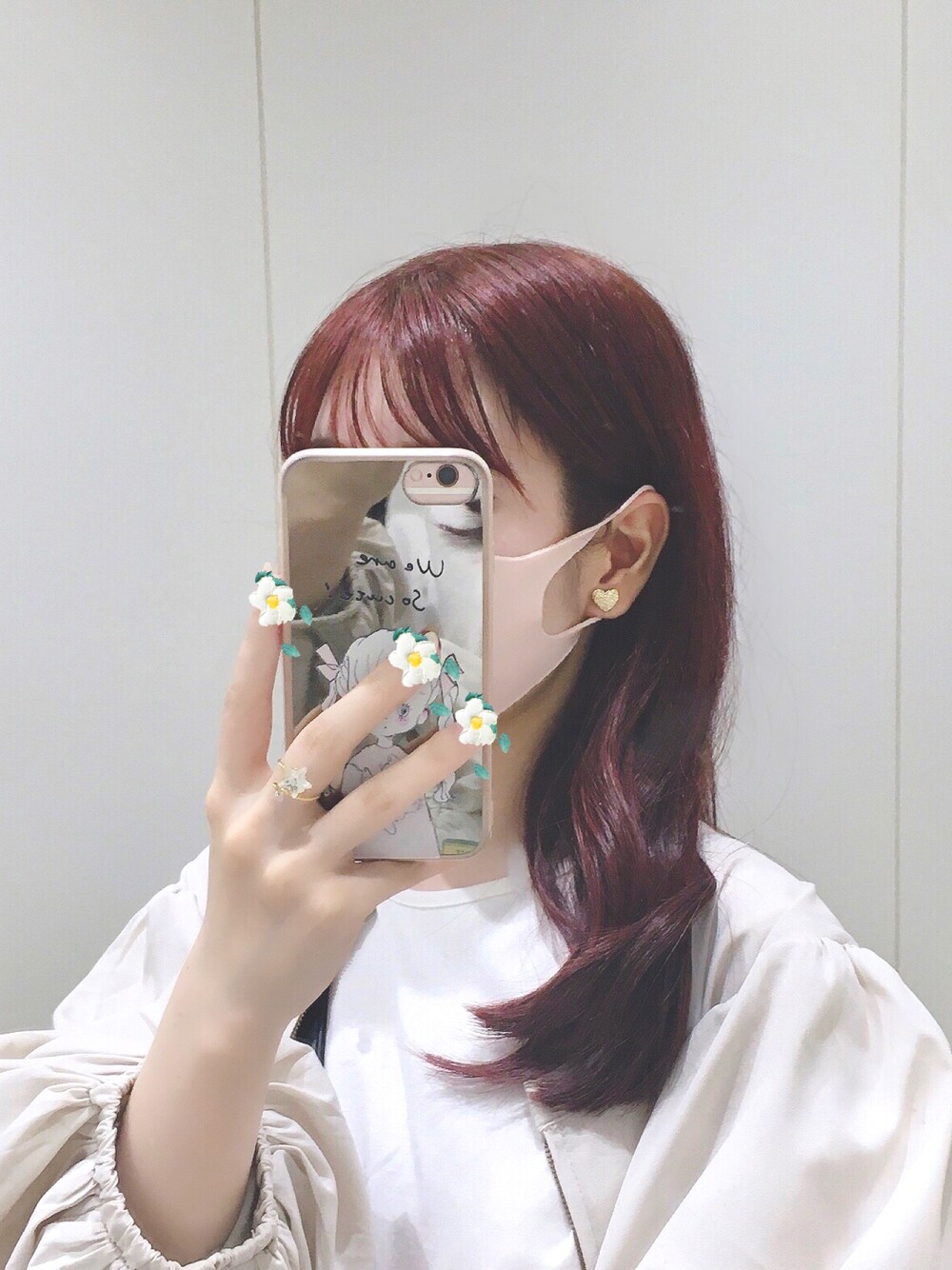 「赤髪、merry jenny、メリージェニー、低身長、ゴールドアクセ」｜「merry jennyのアシンメトリーティアードカットソー（Tシャツ/カットソー、ホワイト系）」を使った、みれいさん（レディース・147cm）の秋コーディネートの1枚目の写真