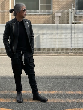 「アイテム（ライダースジャケット）」を使った、YKさん（メンズ・175cm）の秋コーディネート