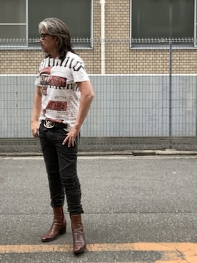 「Yves Saint Laurent rive gauche（イヴサンローランリヴゴーシュ）のアイテム（ブーツ）」を使った、YKさん（メンズ・175cm）の春コーディネート