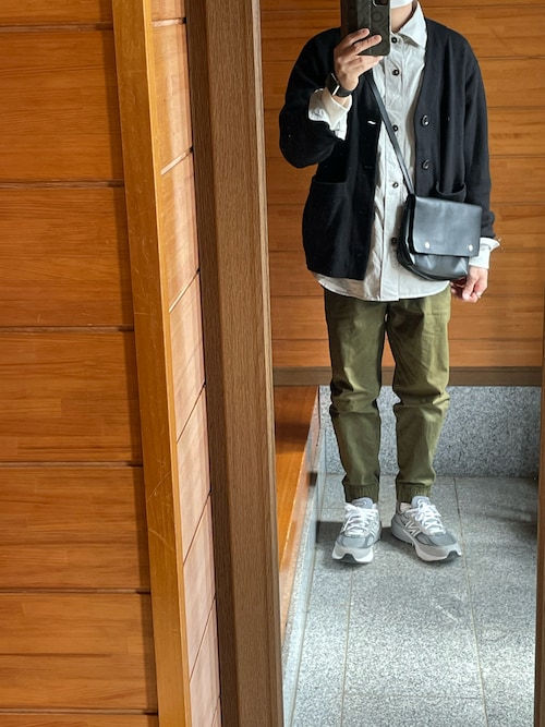 美品*MHL. エムエイチエル コットンリネンカーディガン ブラック 匿名配送 COATED DRY COTTON | MHL.（エムエイチエル） ｜【公式】通販mix