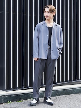 「PUBLIC TOKYO（パブリックトウキョウ）のアイテム（スラックス）」を使った、Tsubasa Abeさん（メンズ・171cm）の秋コーディネート