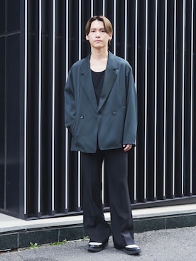 「PUBLIC TOKYO（パブリックトウキョウ）のアイテム（スラックス）」を使った、Tsubasa Abeさん（メンズ・171cm）の秋コーディネート