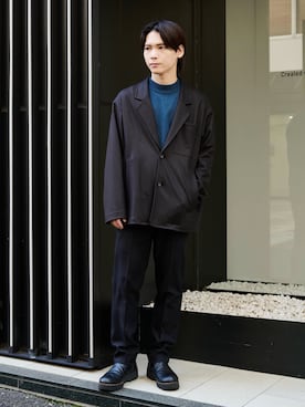 「PUBLIC TOKYO（パブリックトウキョウ）のアイテム（スラックス）」を使った、Tsubasa Abeさん（メンズ・171cm）の秋コーディネート