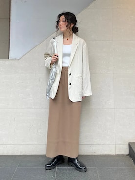 「SHIPS（シップス）のアイテム（トップス）」を使った、榎本さん（レディース・156cm）の春コーディネート