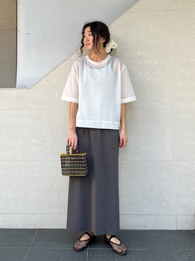 「タンクトップ」｜「アイテム（その他シューズ）」を使った、榎本さん（レディース・156cm）の秋コーディネート