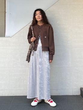 「SHIPS（シップス）のアイテム（トートバッグ）」を使った、榎本さん（レディース・156cm）の秋コーディネート