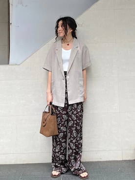 「TICCA（ティッカ）のアイテム（パンツ）」を使った、榎本さん（レディース・156cm）の夏コーディネート
