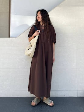 「SHIPS（シップス）のアイテム」を使った、榎本さん（レディース・156cm）の夏コーディネート