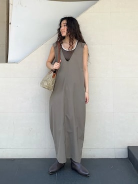 「A VACATION（アヴァケーション）のアイテム」を使った、榎本さん（レディース・156cm）の夏コーディネート