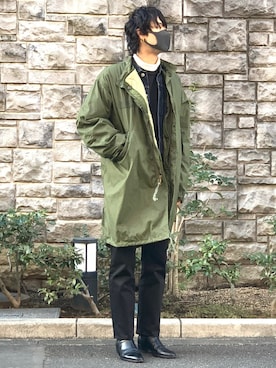 「1017 ALYX 9SM（アリクス）のアイテム（トップス）」を使った、Dr SAKUさん（メンズ・175cm）の冬コーディネート