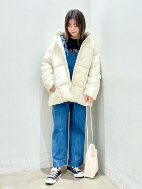 「アイテム（その他アウター、ホワイト系）」を使った、アヤ.さん（レディース・163cm）の冬コーディネート