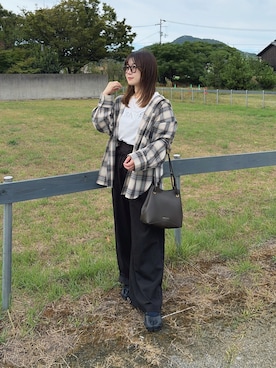 「tiptop（ティップトップ）のチェックBIGフードシャツ（シャツ/ブラウス、ホワイト系）」を使った、eriさん（レディース・150cm）の秋コーディネート