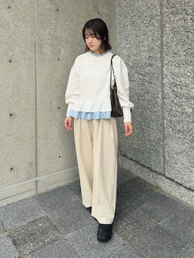 「RANAN（ラナン）のレイヤードペプラムスウェット（スウェット、ホワイト系）」を使った、eriさん（レディース・150cm）の秋コーディネート
