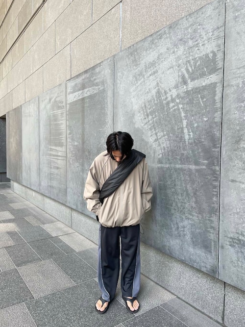 セール】『セットアップ対応』パイピングスタンドブルゾン（ブルゾン