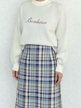 「ロゴニット」｜「アイテム（その他）」を使った、RISA HARADAさん（レディース・165cm）の冬コーディネート