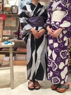 「SHAKA（シャカ）のアイテム（シューズ）」を使った、Rさん（レディース・162cm）の夏コーディネート