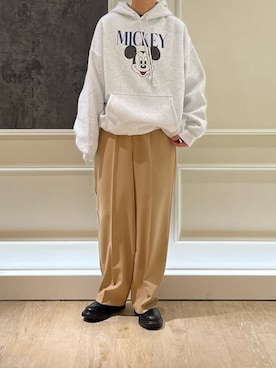 「ミッキー」｜「アイテム（スラックス）」を使った、Hayashida さん（レディース・162cm）の秋コーディネート
