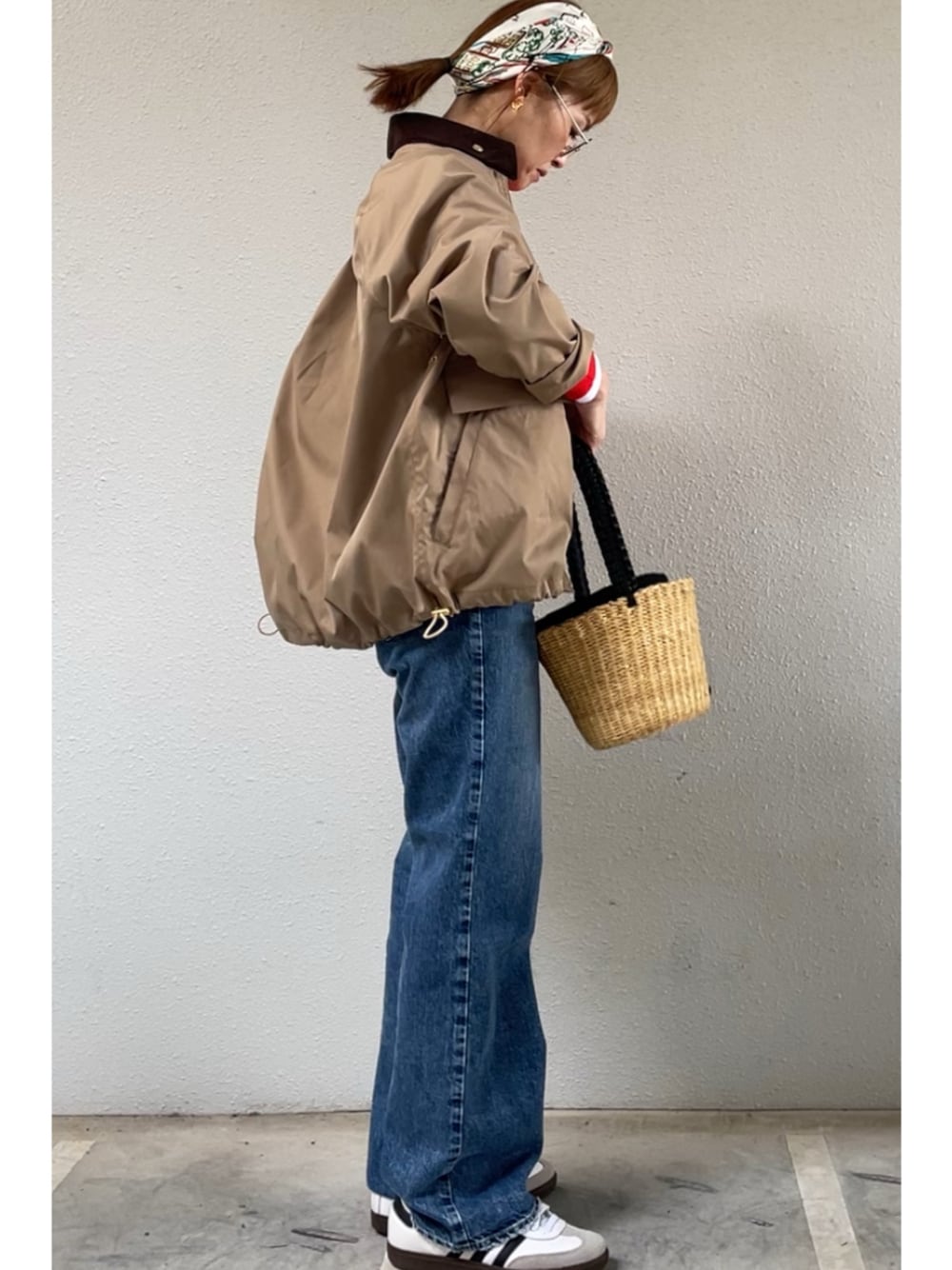 「今日のコーデ、スカーフ、春先取り、低身長女子、春服コーデ、着回しコーデ」｜「IENAのBarbour/バブアー 別注 BORROWDALE/ボロウデイル ジャケット（その他アウター、ベージュ系）」を使った、tomoさん（レディース・153cm）の春コーディネートの1枚目の写真