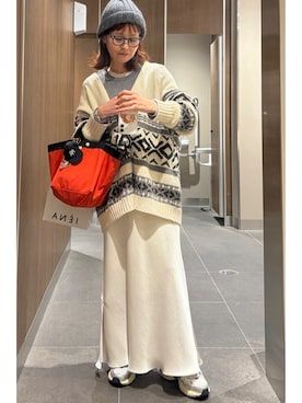 「アイテム（キーホルダー）」を使った、tomoさん（レディース・153cm）の冬コーディネート