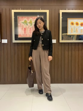 「RANDEBOO（ランデブー）のアイテム（トートバッグ）」を使った、Estherさん（レディース・157cm）の秋コーディネート