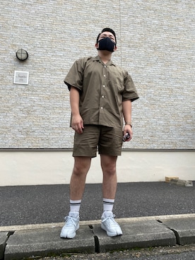 「MR.GENTLEMAN（ミスタージェントルマン）のアイテム（パンツ）」を使った、Shun Watanabeさん（メンズ・165cm）の夏コーディネート