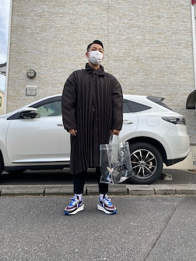 「ISSEY MIYAKE（イッセイミヤケ）のアイテム（ジャケット/アウター）」を使った、Shun Watanabeさん（メンズ・165cm）の秋コーディネート